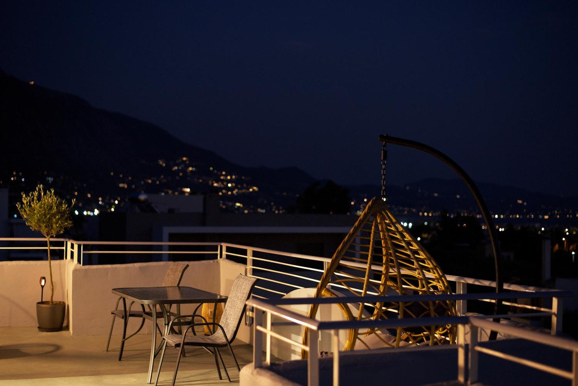 Kiriakos Apartment Kalamata Exterior photo